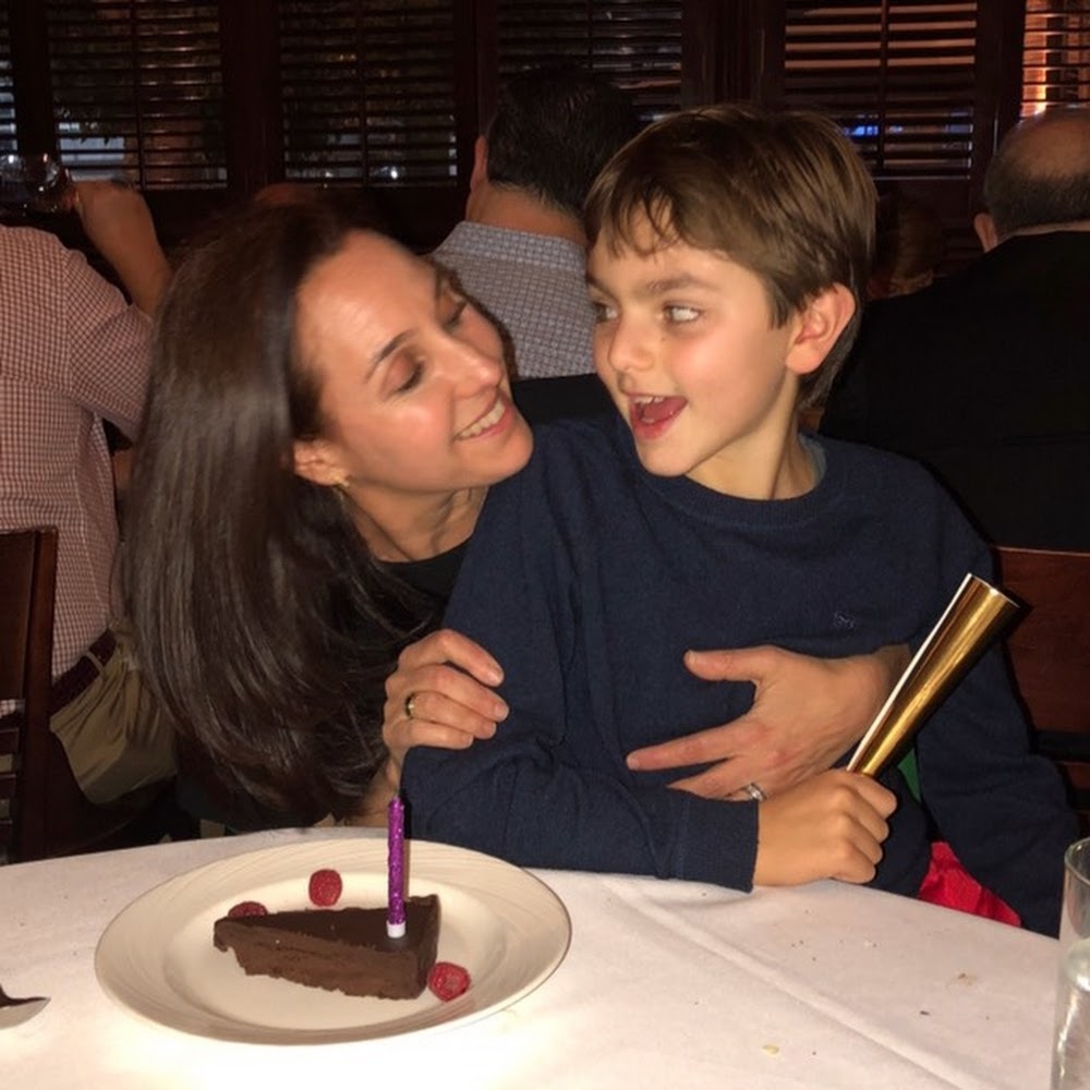 Meet your Posher, Suzanne